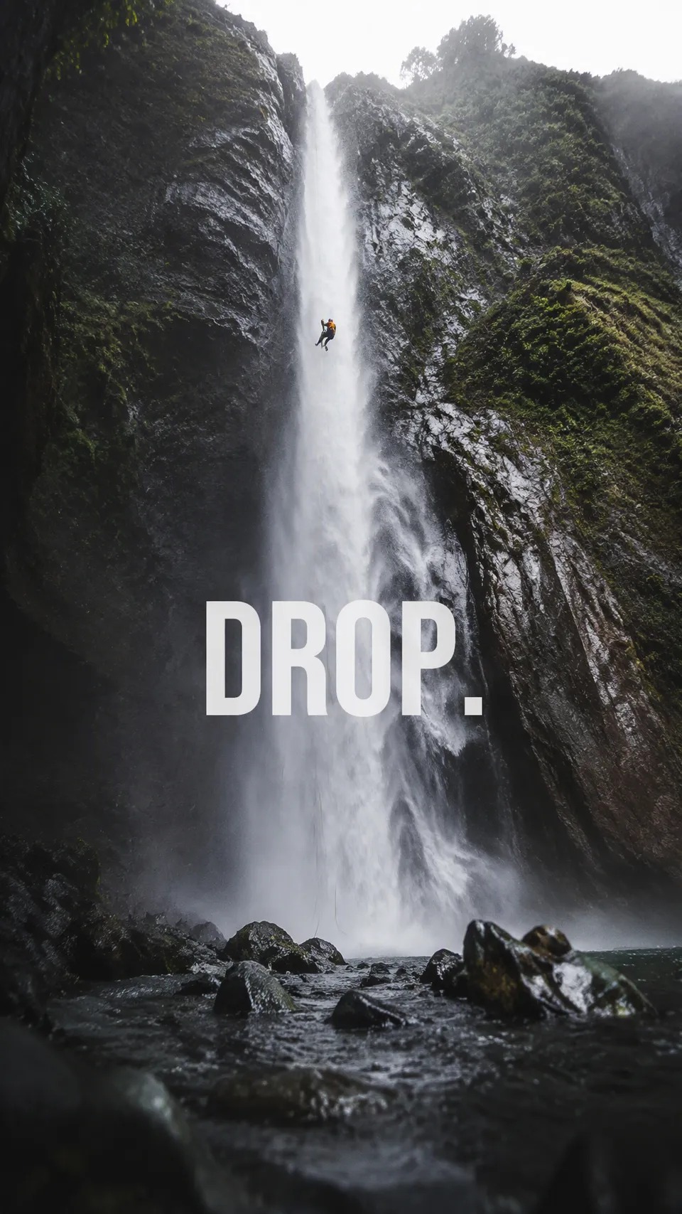 پرامپت پس‌زمینه با چت جی پی تی GPT Image : Create a premium 9:16 adventure sports… - ساخته‌شده با چت جی پی تی GPT Image