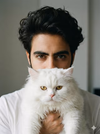 پرامپت لوگو با نانو بنانا جمینای : Close-up portrait of a young man Noor with… - ساخته‌شده با نانو بنانا جمینای